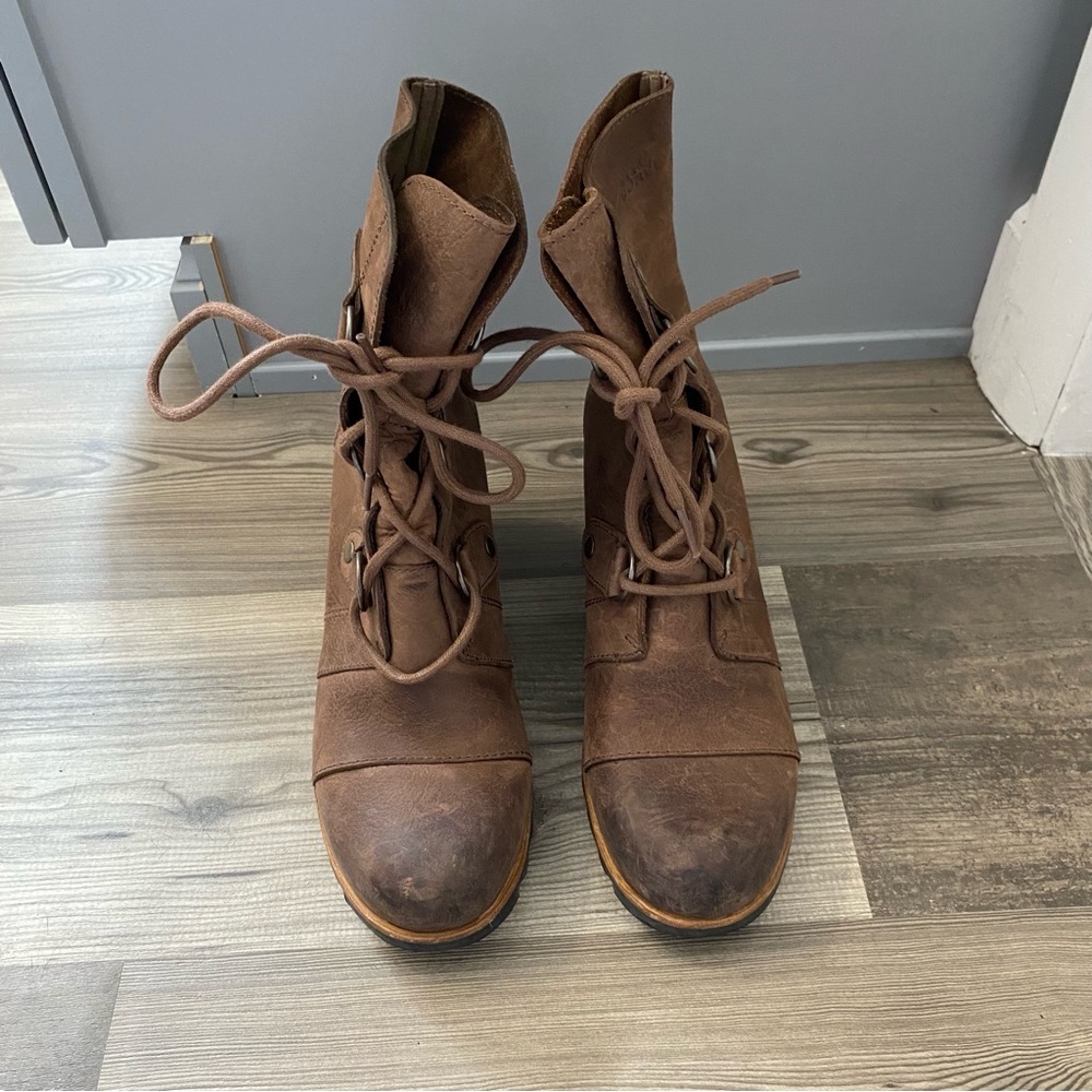 Sorel Joan of Arctic Leather Wedge Boots 9 Brown - Picture 2 of 6